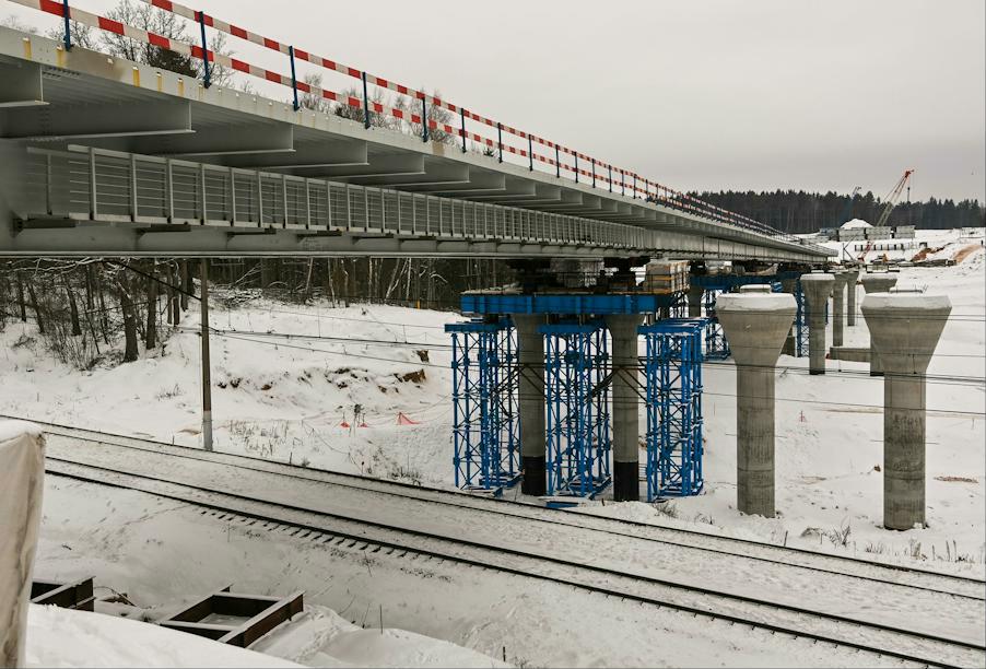 На Северном обходе Калуги завершена надвижка путепровода через Московскую железную дорогу и реку Каменка